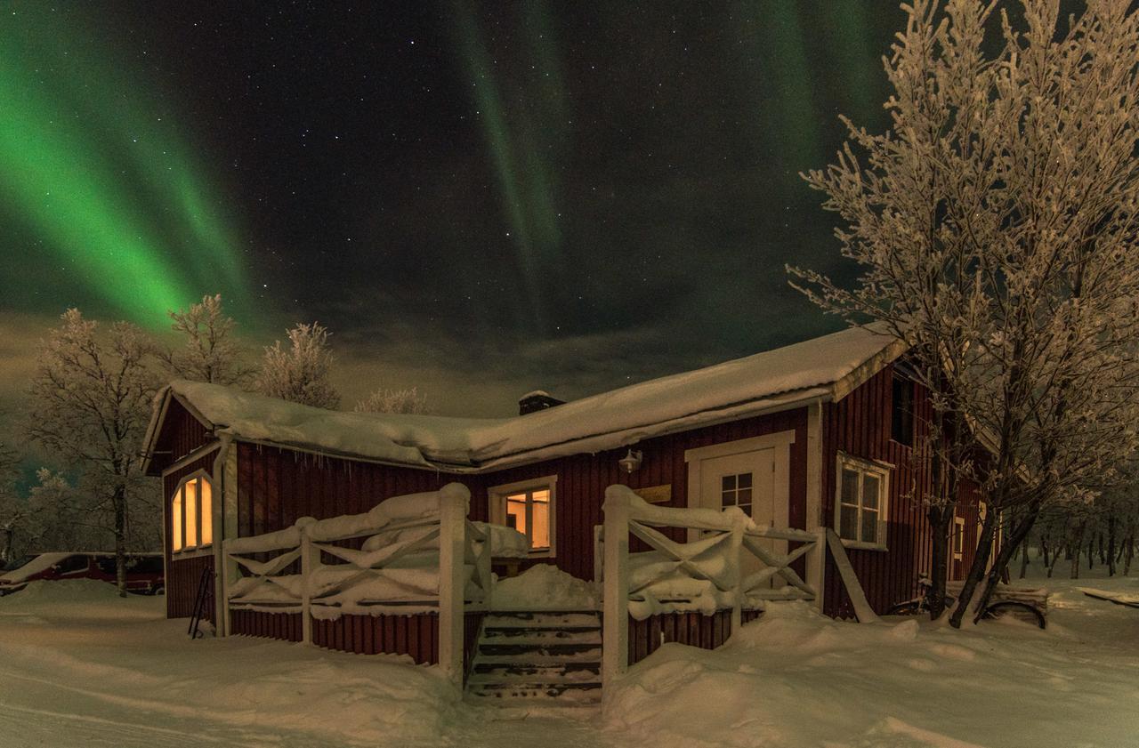 Husky Lodge Hostel คิรูนา ภายนอก รูปภาพ