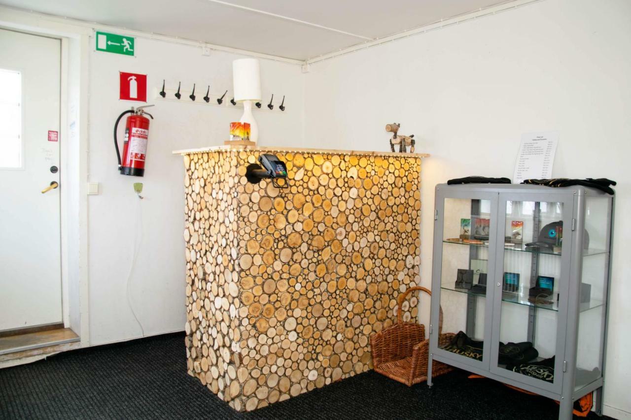 Husky Lodge Hostel คิรูนา ภายนอก รูปภาพ