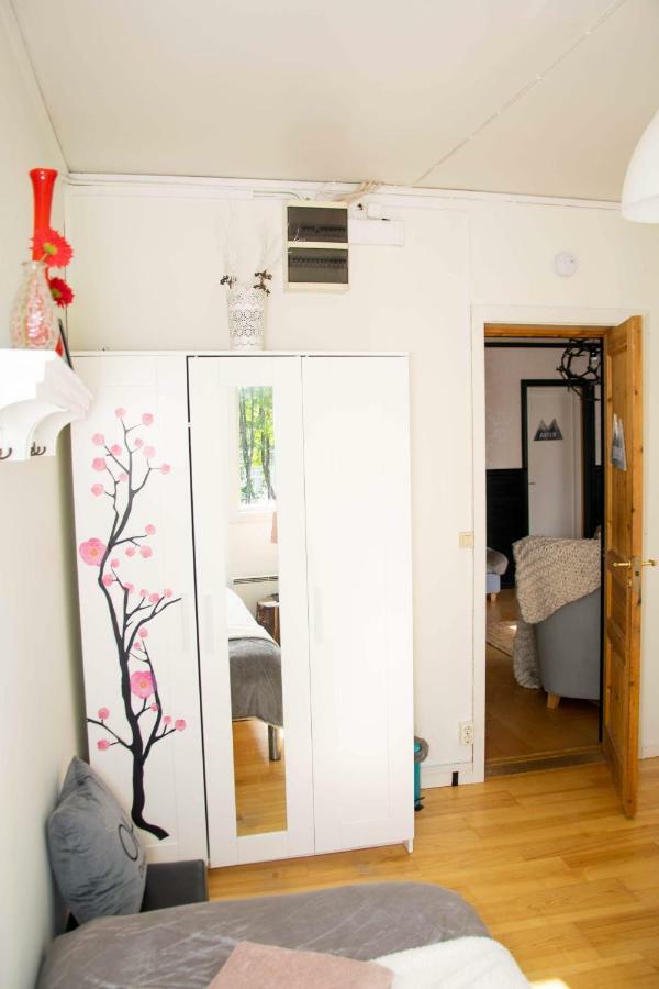 Husky Lodge Hostel คิรูนา ภายนอก รูปภาพ