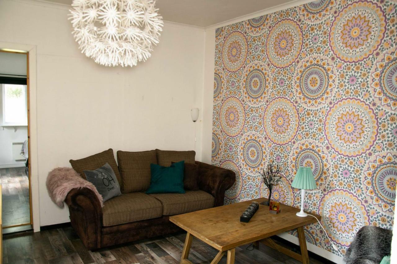 Husky Lodge Hostel คิรูนา ภายนอก รูปภาพ