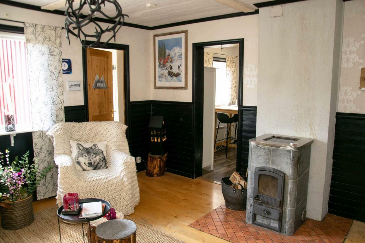 Husky Lodge Hostel คิรูนา ภายนอก รูปภาพ
