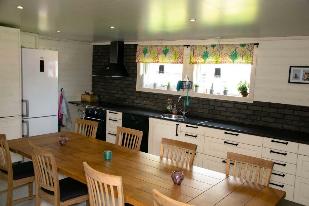 Husky Lodge Hostel คิรูนา ภายนอก รูปภาพ